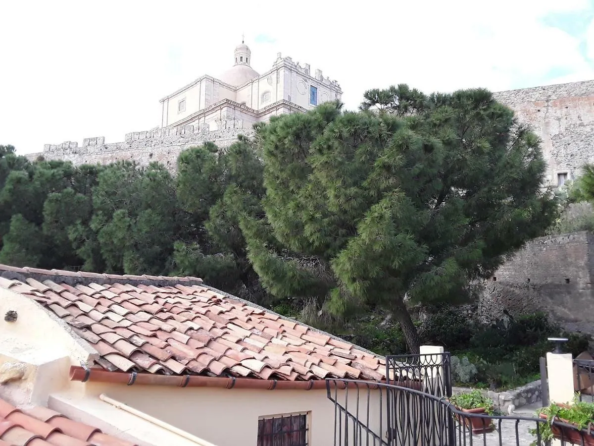 Bed and Breakfast Al Castello Milazzo Frühstückspension