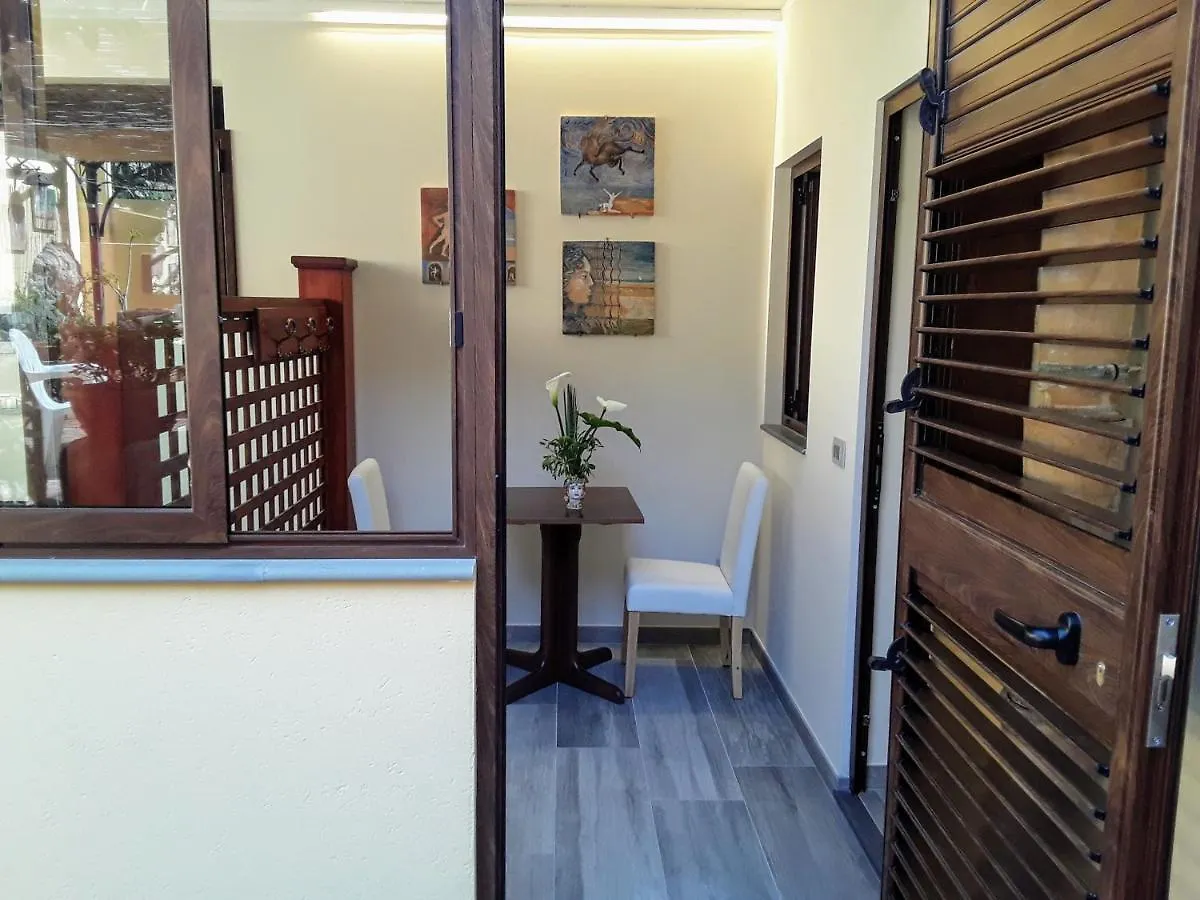 Al Castello B&B Милаццо 3*,