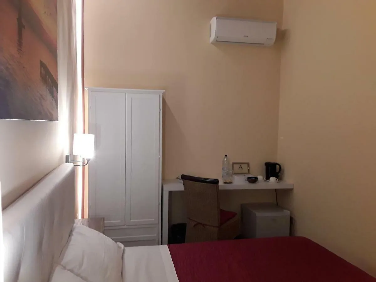 Al Castello B&B Милаццо Отель типа 